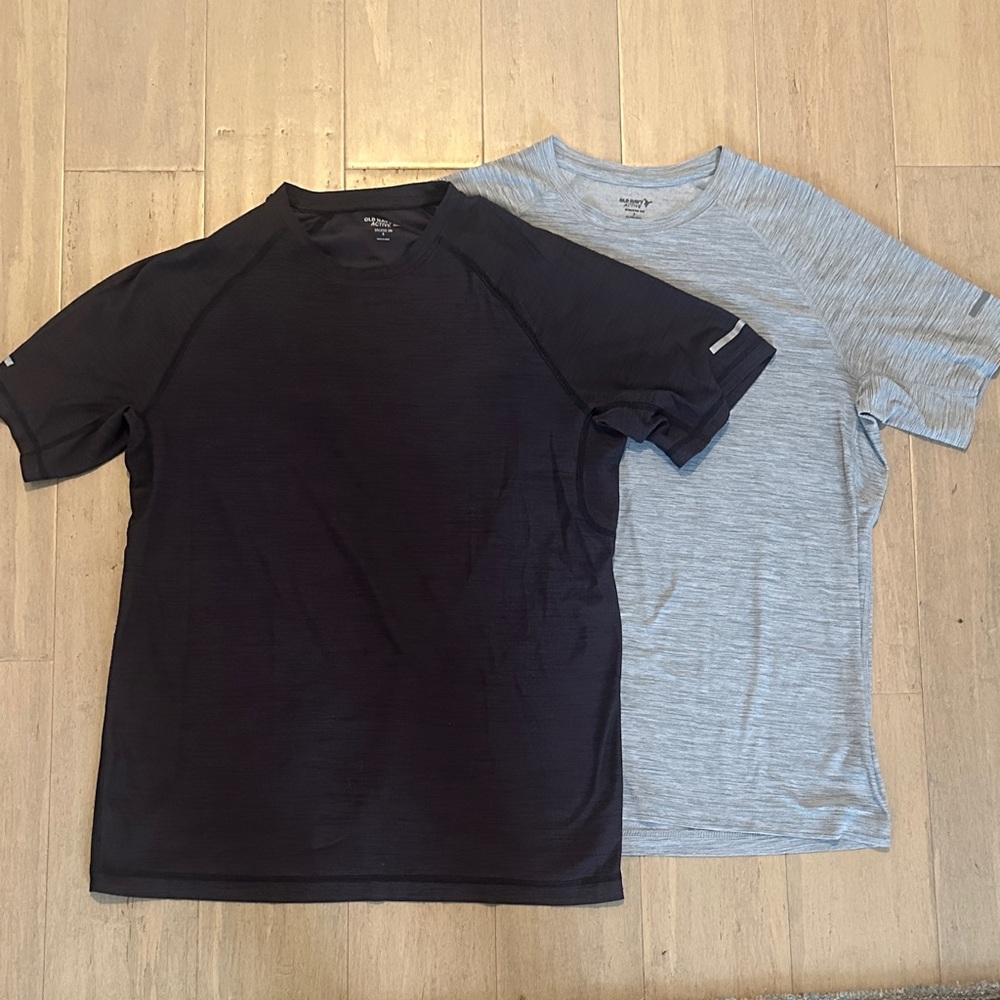 Old Navy Active Men's Short Sleeve Breathe On T’s - Charcoal & Light Gray